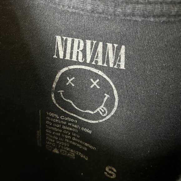 Nirvana Graphic Tee Smiley Face Black Adult Extra Small Unisex Fit - Picture 11 of 12